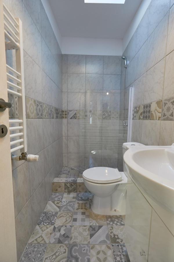 בוקרשט Stanford Apartments מראה חיצוני תמונה